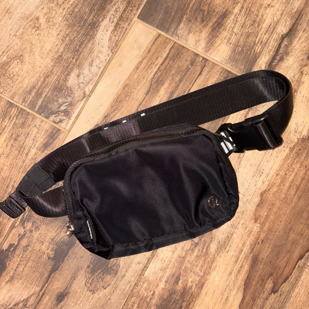Lululemon Belt Bag